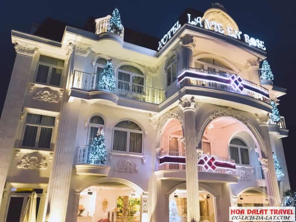 Biệt Thự 3 sao La Vie En Rose
