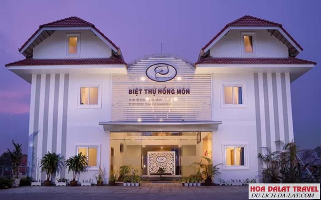 Biệt Thự Hồng Môn