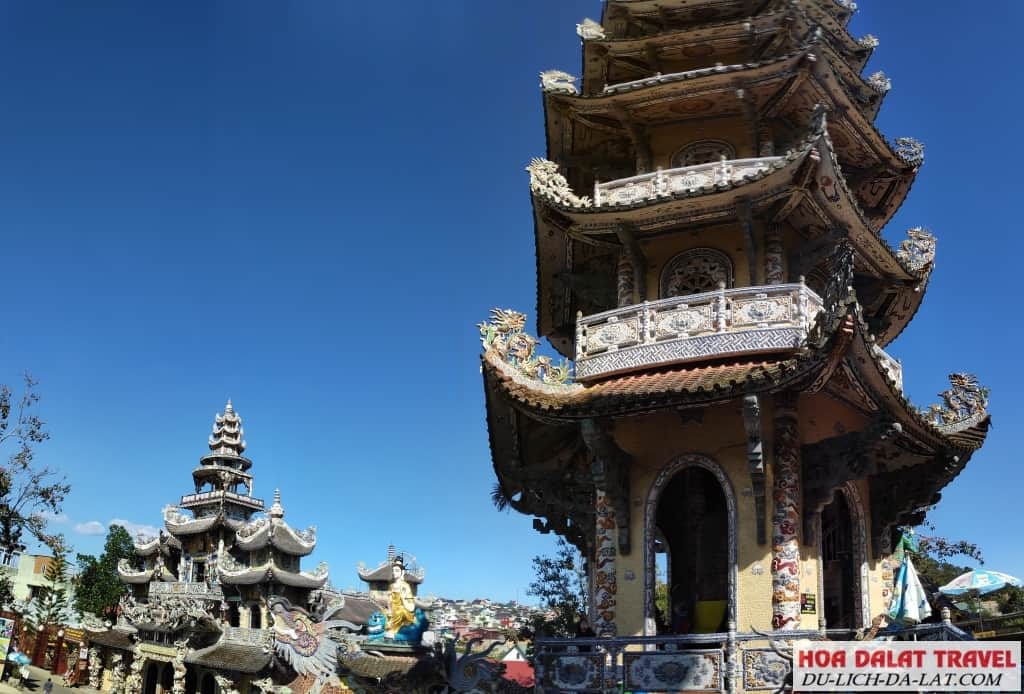 Đại Hồng Chung chùa Ve Chai