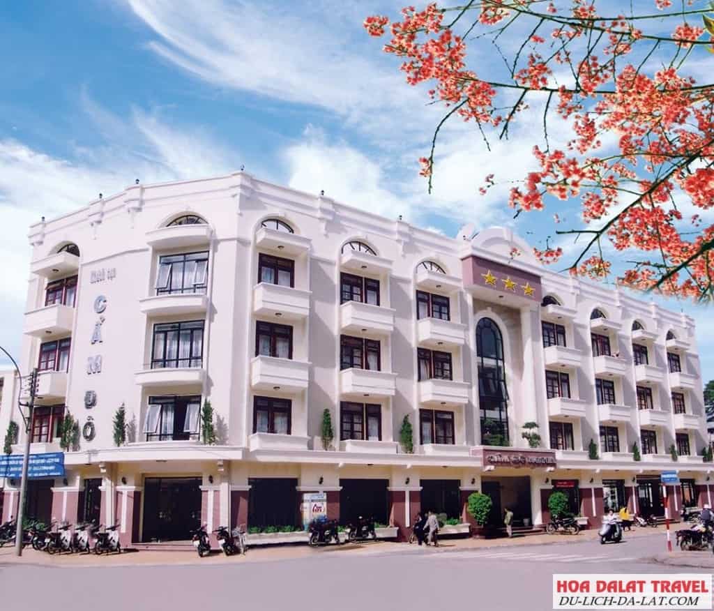 Khách Sạn Cẩm Đô