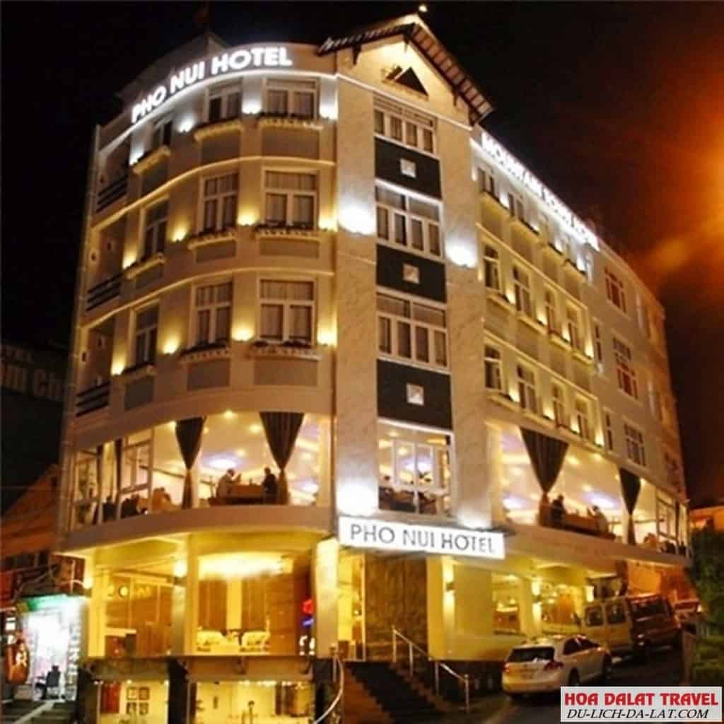 Khách Sạn Phố Núi