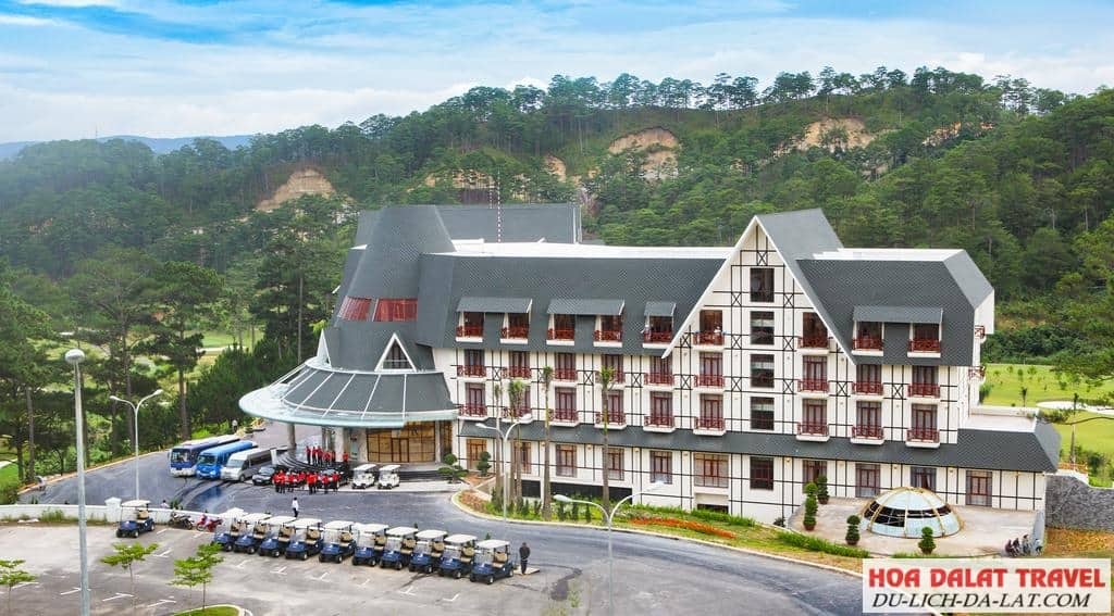 Khách sạn Sam Tuyền Lâm Golf Club & Resort