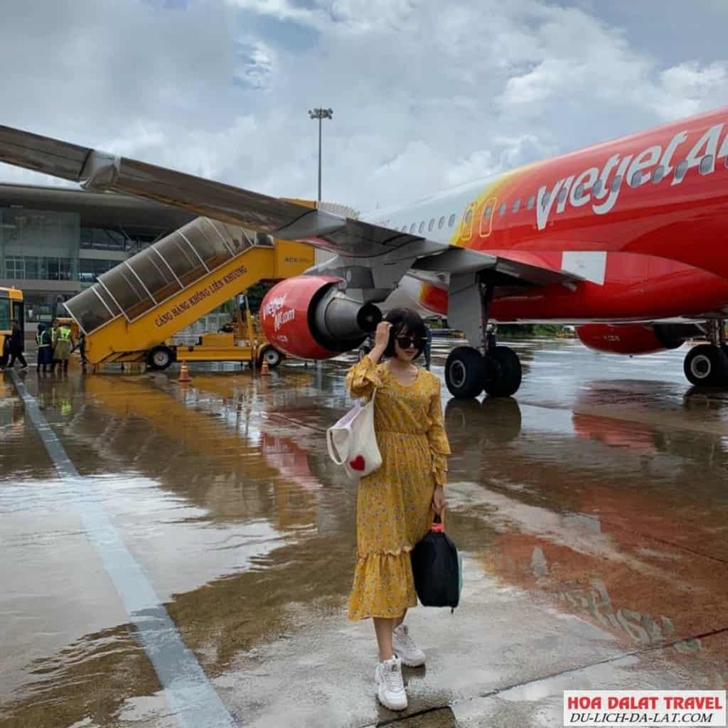 Máy bay đi Đà lạt