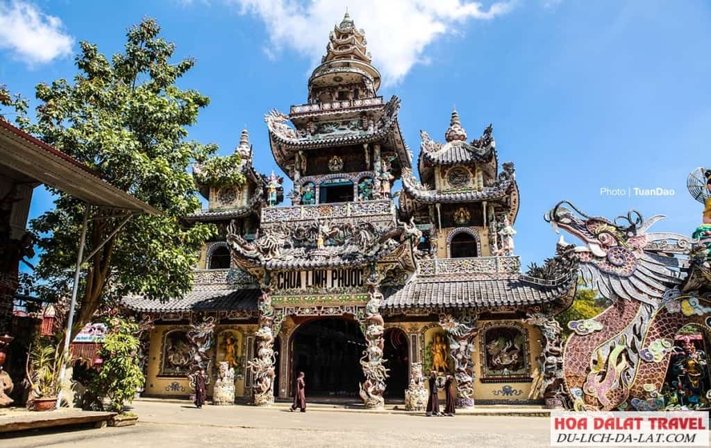 Thuyết minh về chùa Linh Phước
