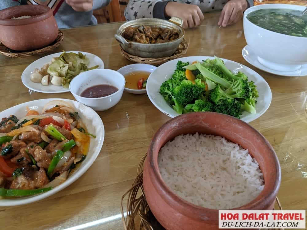 Cơm Niêu Hương Việt Đà Lạt
