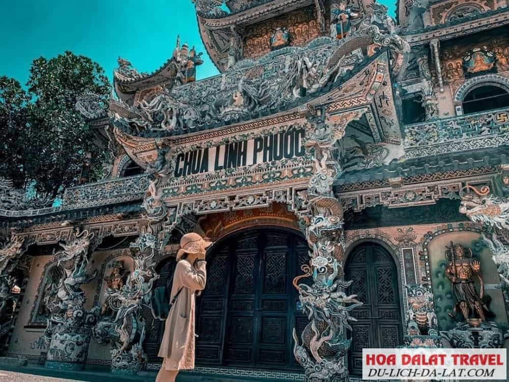 Chùa Ve Chai Đà Lạt