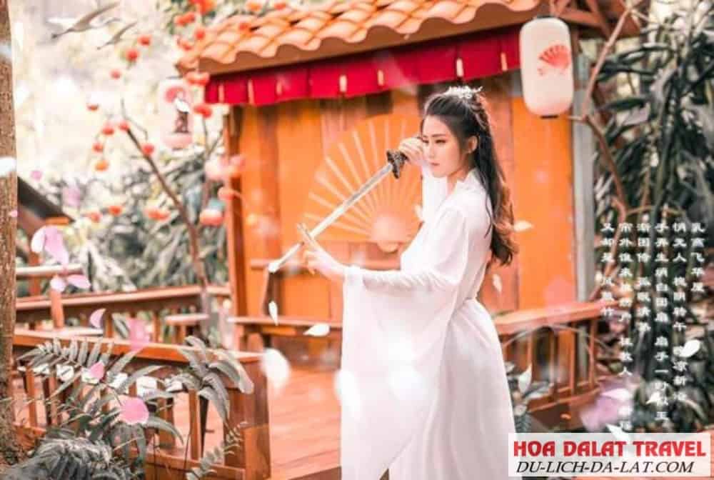Hiệp Khách Lầu Đà Lạt