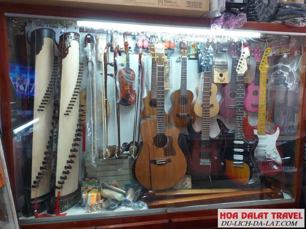 Mua nhạc cụ tại Hiệu đàn Hoàng Hà