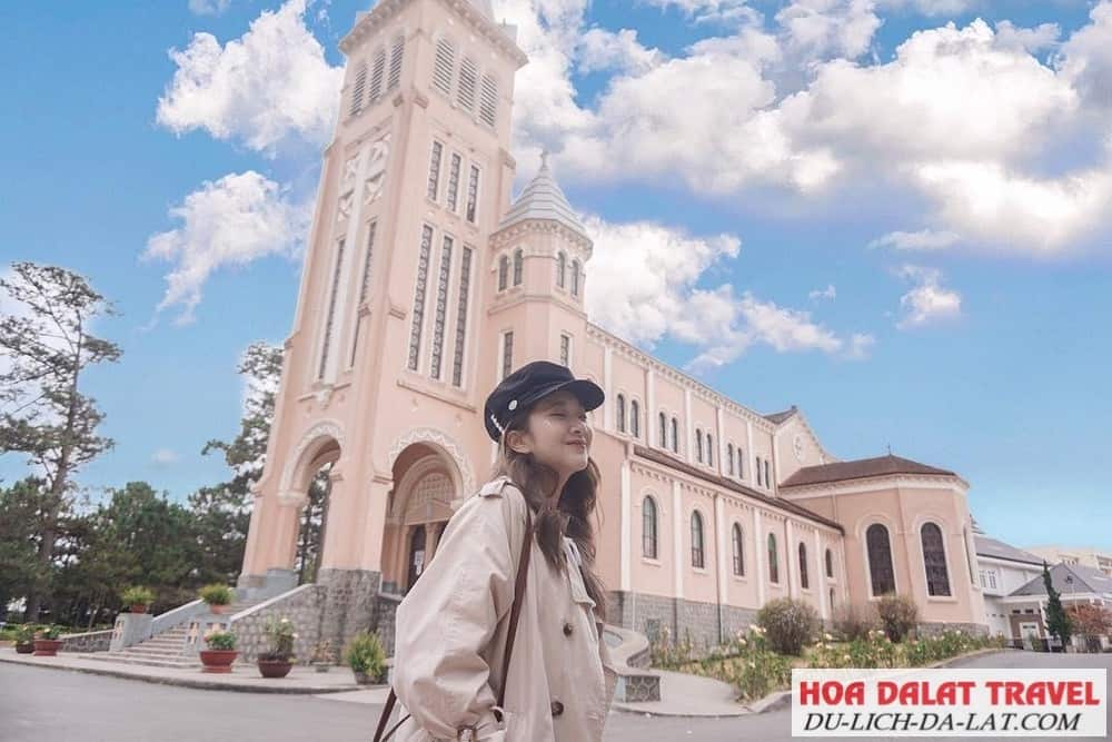 Nhà Thờ con Gà Đà Lạt