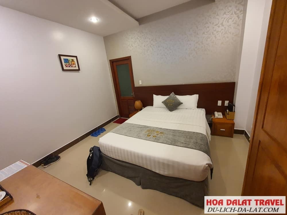 Phòng Khách sạn Ngôi sao Liên Đô