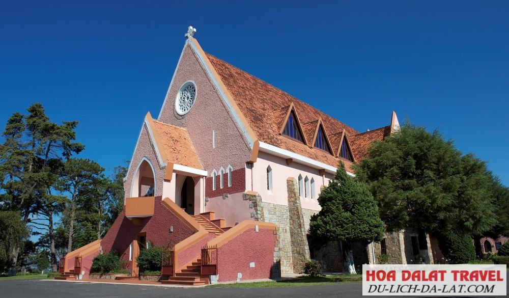 Nhà thờ Domaine Đà Lạt