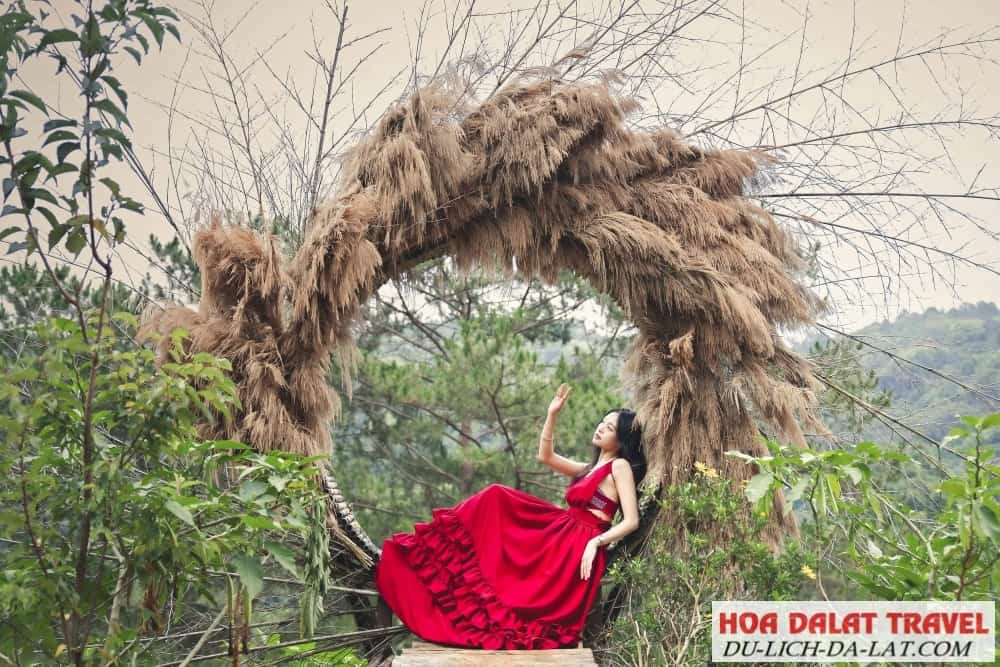 Sự kết hợp hài hòa với thiên nhiên, cảnh vật