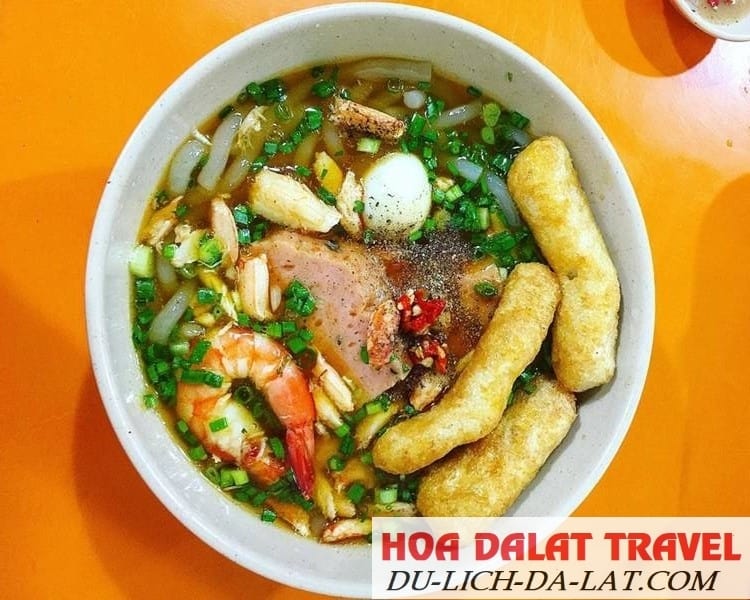 Quán bánh canh Cua Hùng Vương