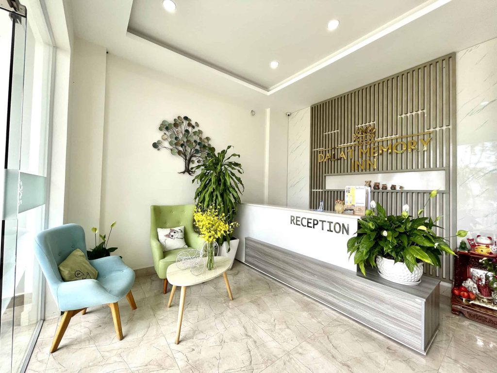 Quầy lễ tân ở Dalat Memory Inn