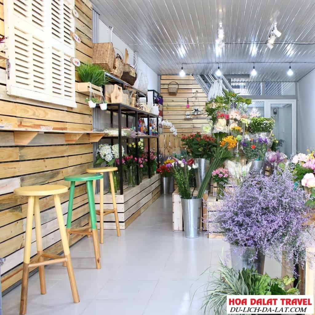 Lá Flower Shop