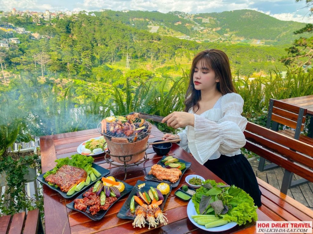 Tiệm gà đồi – Mr.Right