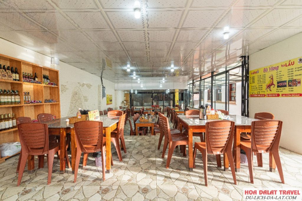 Không gian phục vụ tại Bò Vàng