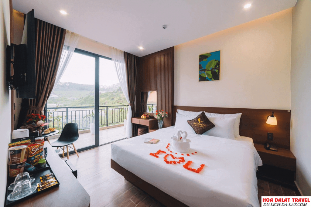 GreenEco Hotel