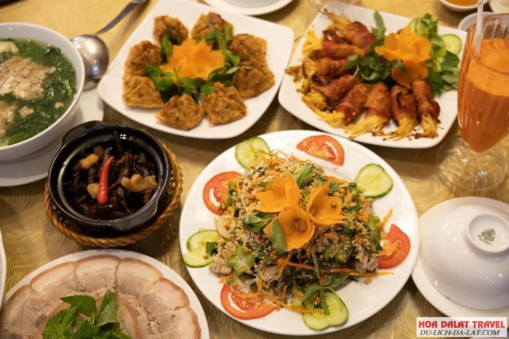 Hương Việt - Cơm niêu cơm đập