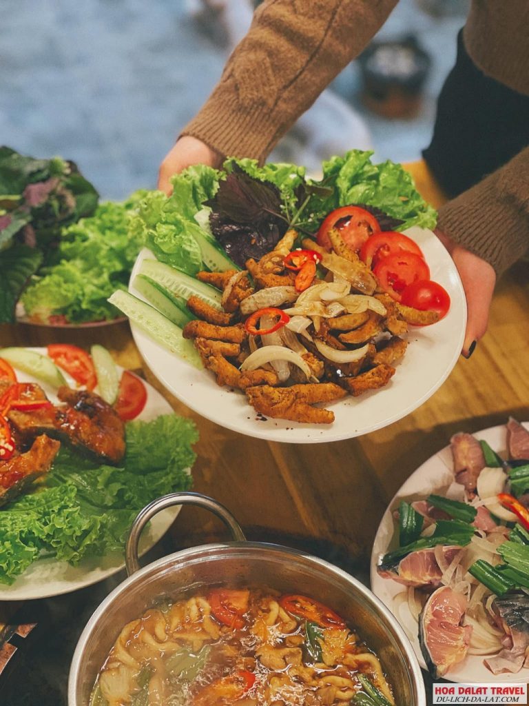 Lẩu Cá Tầm Ngư Sơn Đà Lạt