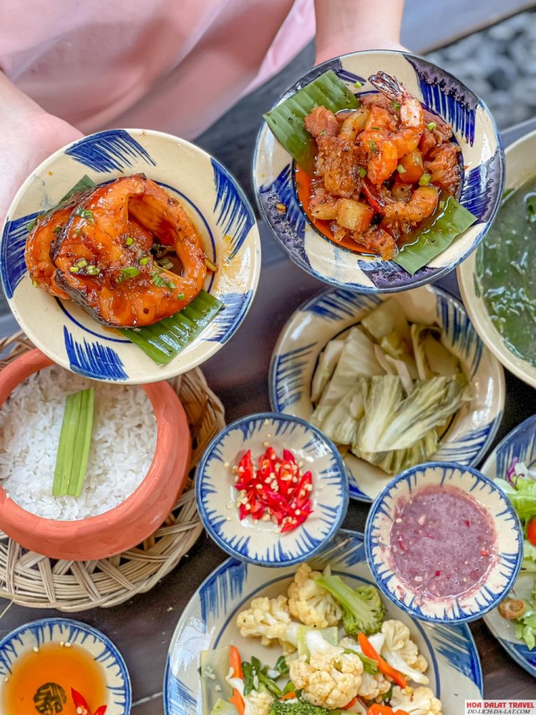 Món ăn Nhà hàng cơm niêu Việt Nam
