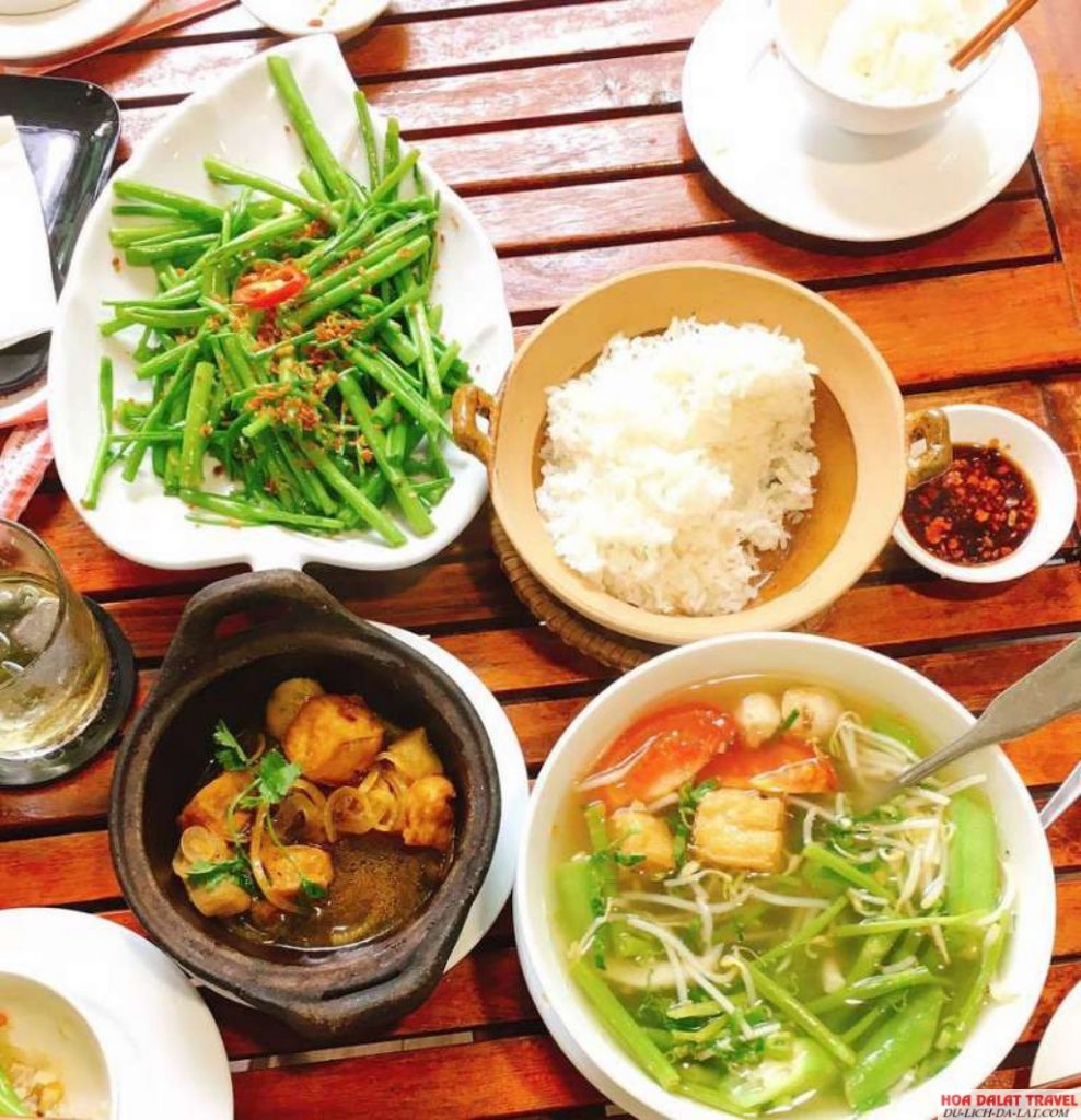 Nhà hàng chay Hoa Sen Đà Lạt