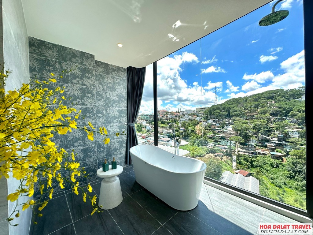 Nhà tắm với view triệu đô Memory Inn - Valley View