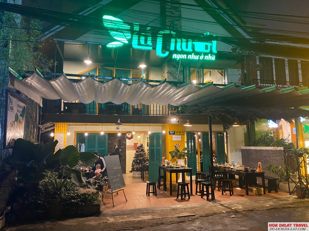 Quán Lá Chuối