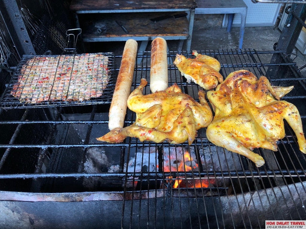 Quán cơm lam gà nướng Tam Nguyên – Ayun Đà Lạt