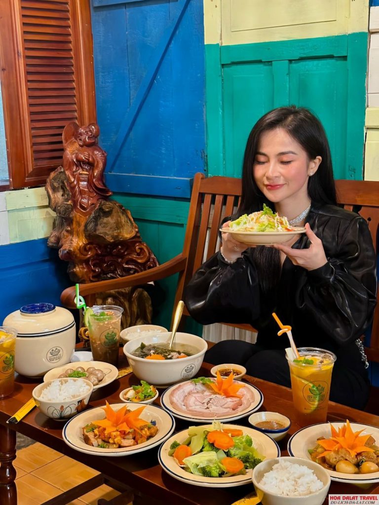 Tiệm cơm Út Hiền Đà Lạt