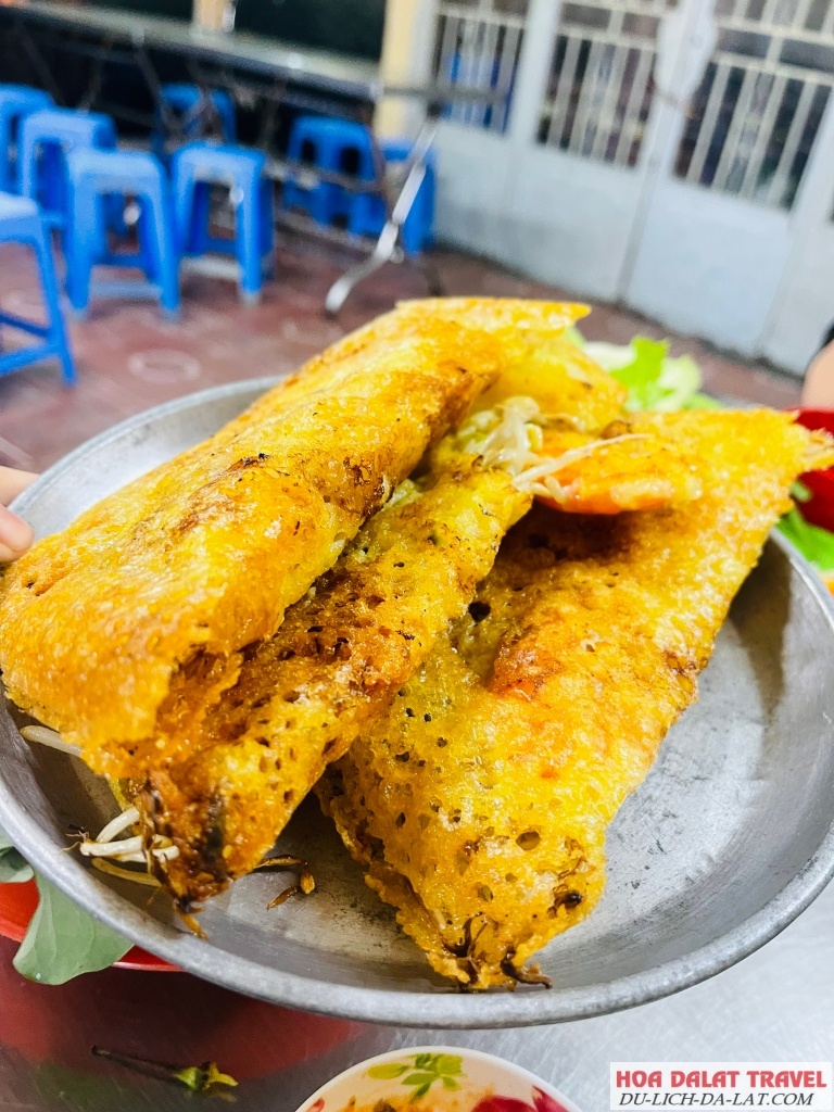 Bánh Xèo Cô Chi