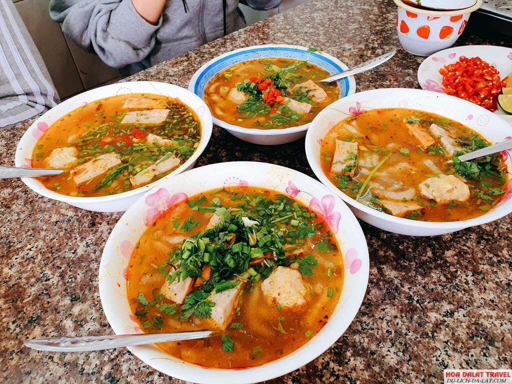 Bánh canh Xuân An