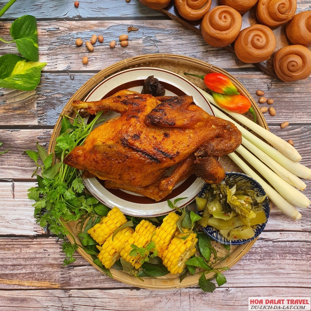 Địa điểm ăn uống gần thác