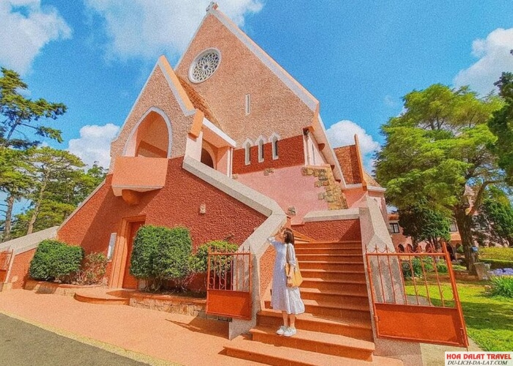 Nhà thờ Domaine de Marie