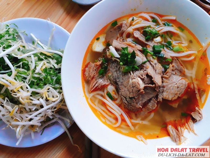 Quán bún bò Bà Sồi