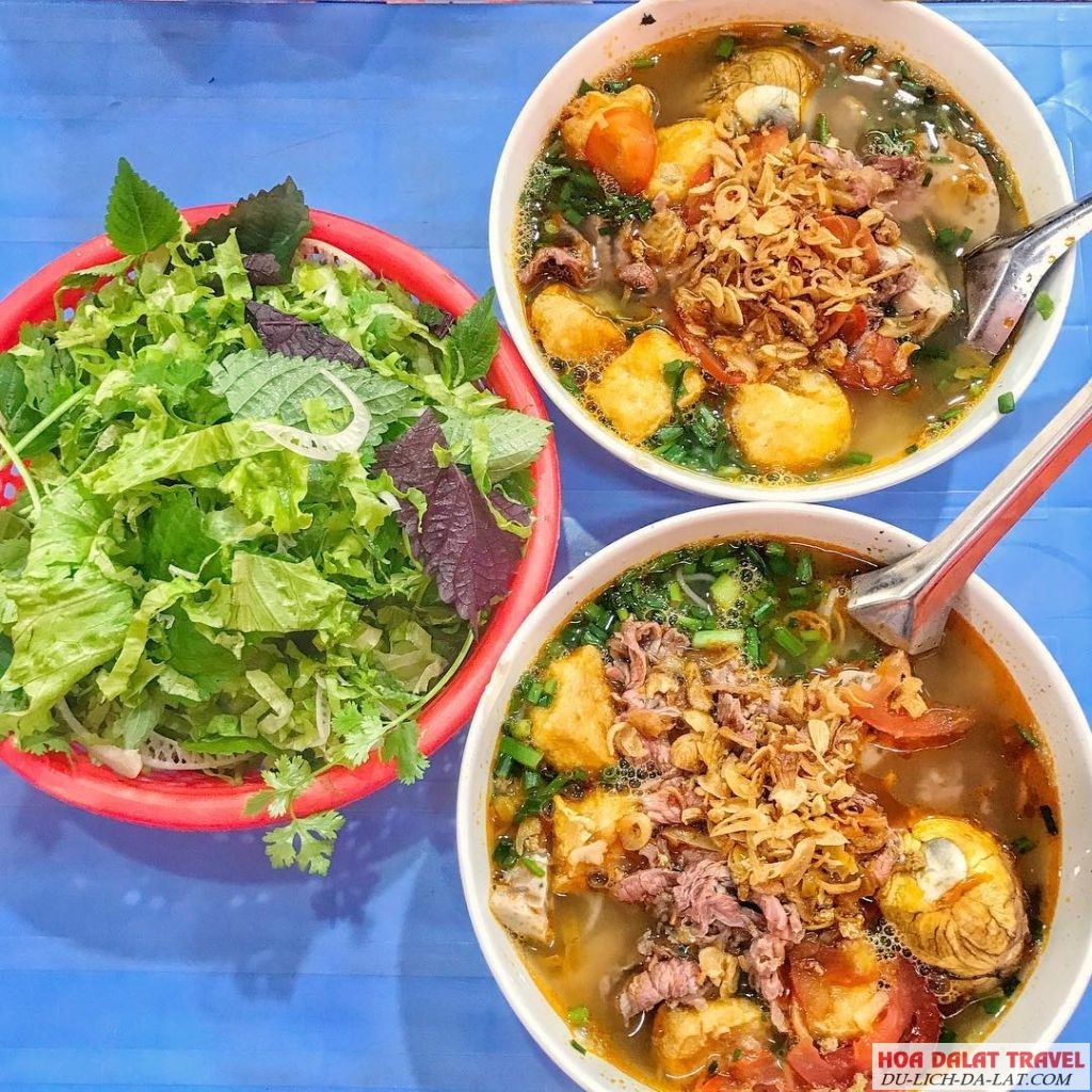 Tổng hợp những quán bún riêu ngon nổi tiếng tại Đà Lạt