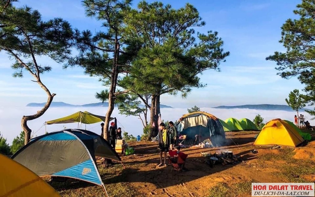 Cắm trại Hòn Bồ