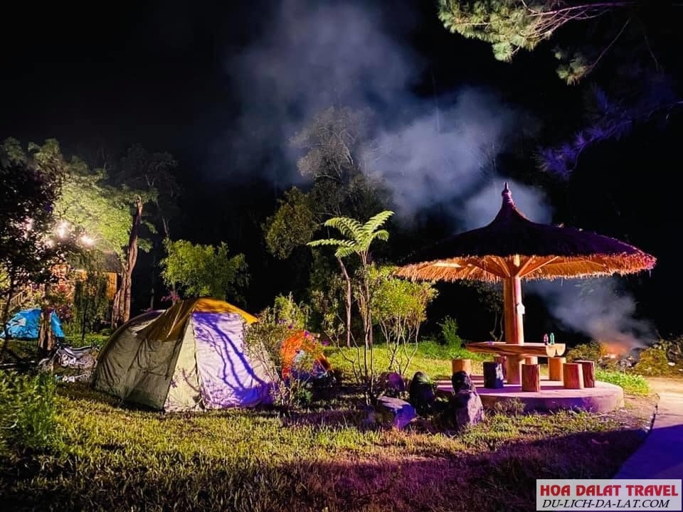 Cắm trại Ma Rừng Lữ Quán