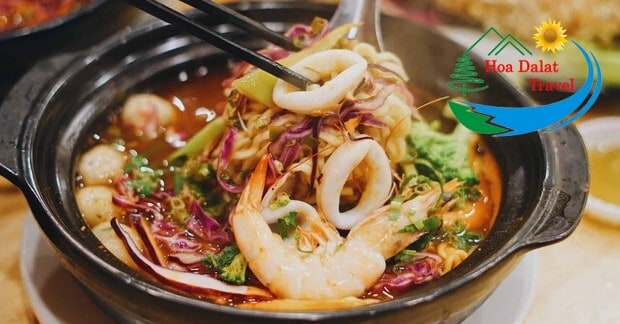 Mì cay Sasin Đà Lạt