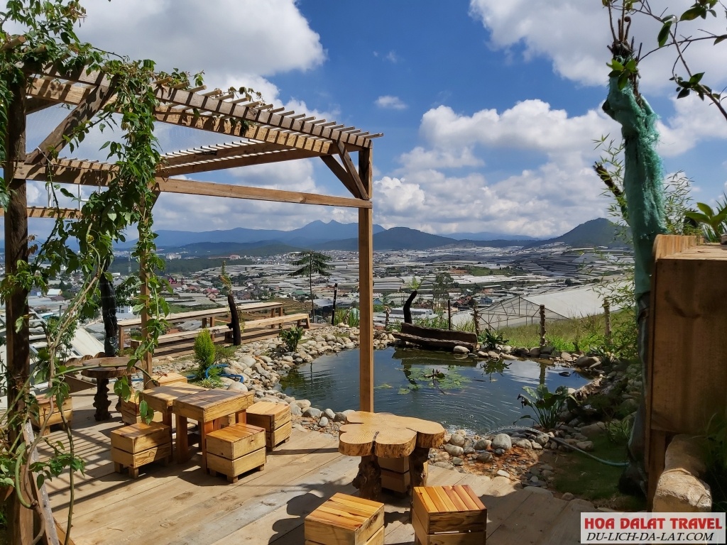 Một góc xinh xắn ở Làng Vũ Thị