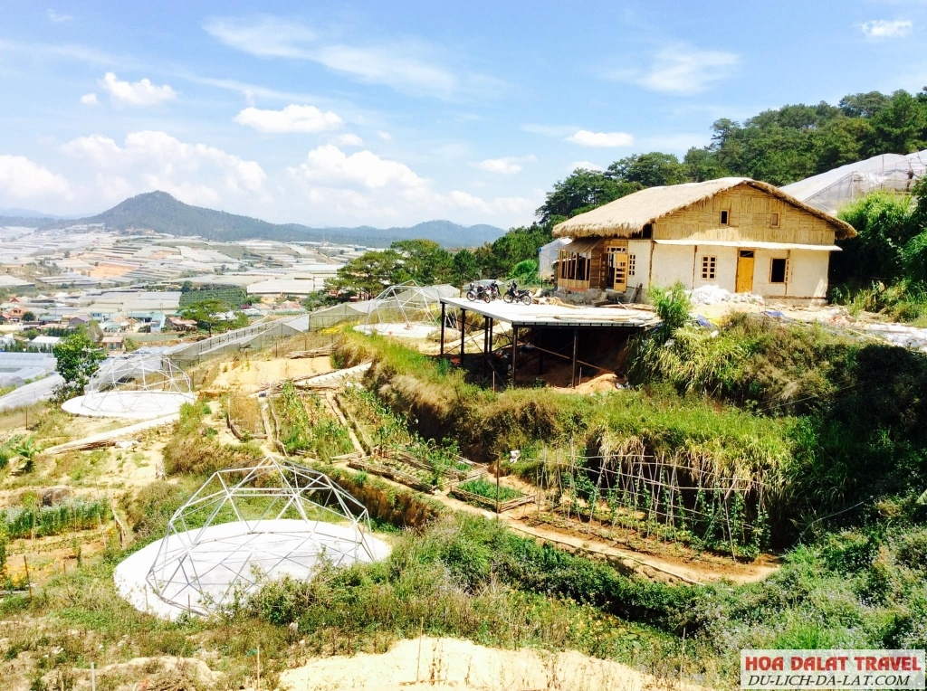 Tổng quan về quán cà phê Làng Vũ Thị