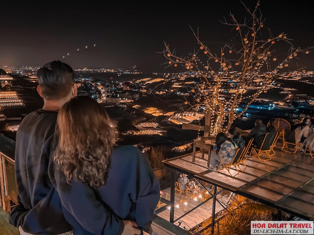 Vẻ đẹp nên thơ cùng nhiều điều thú vị ở Làng Vũ Thị