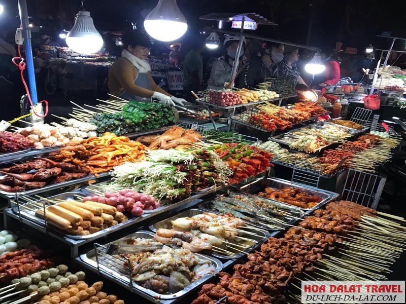 Đồ nướng tại chợ Đà Lạt