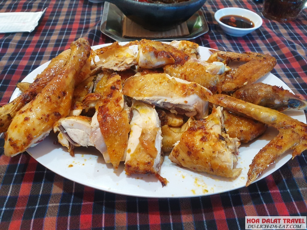 Quán Ăn Hương Rừng