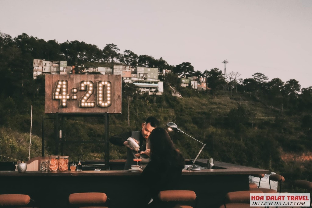 420 Sunset Cocktail Bar Dalat
