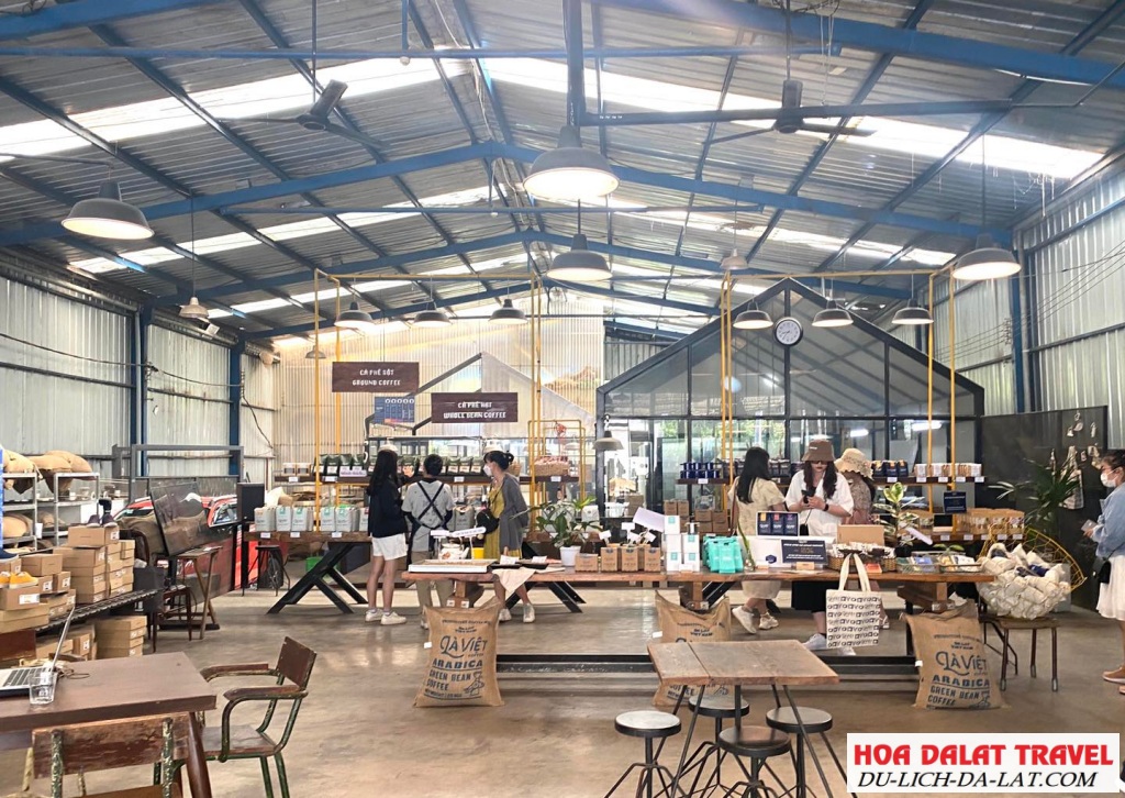 Là Việt Coffee Đà Lạt