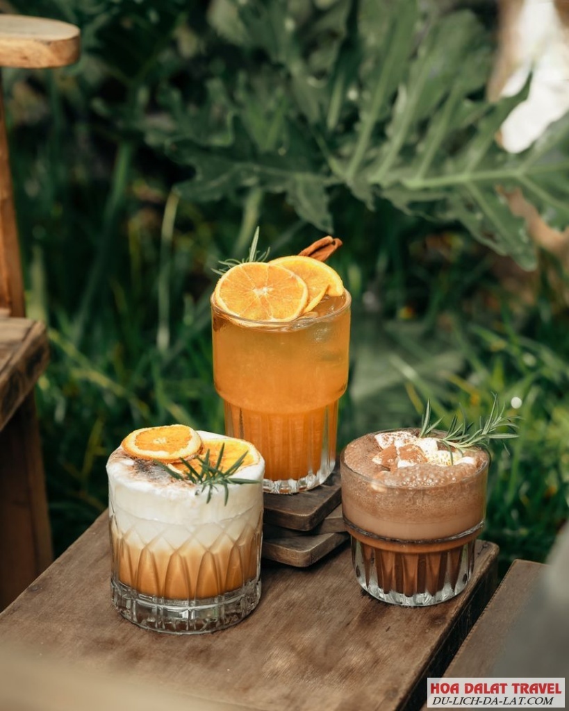 Mùa bar & coffee