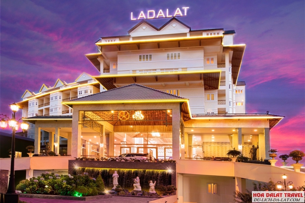 Khách sạn Ladalat