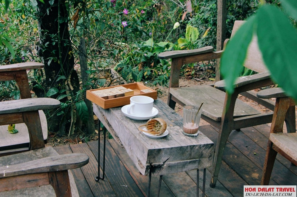 Quán Của Thời Thanh Xuân - tiệm trà vintage Đà Lạt đẹp