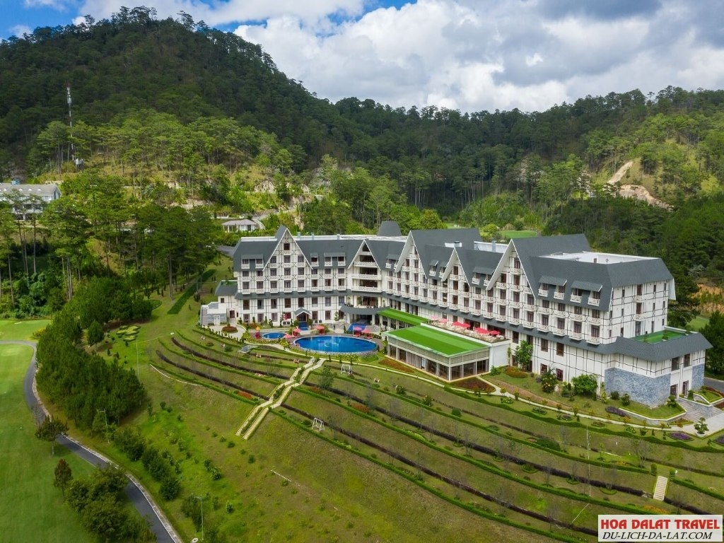 Swiss-Belresort Tuyền Lâm